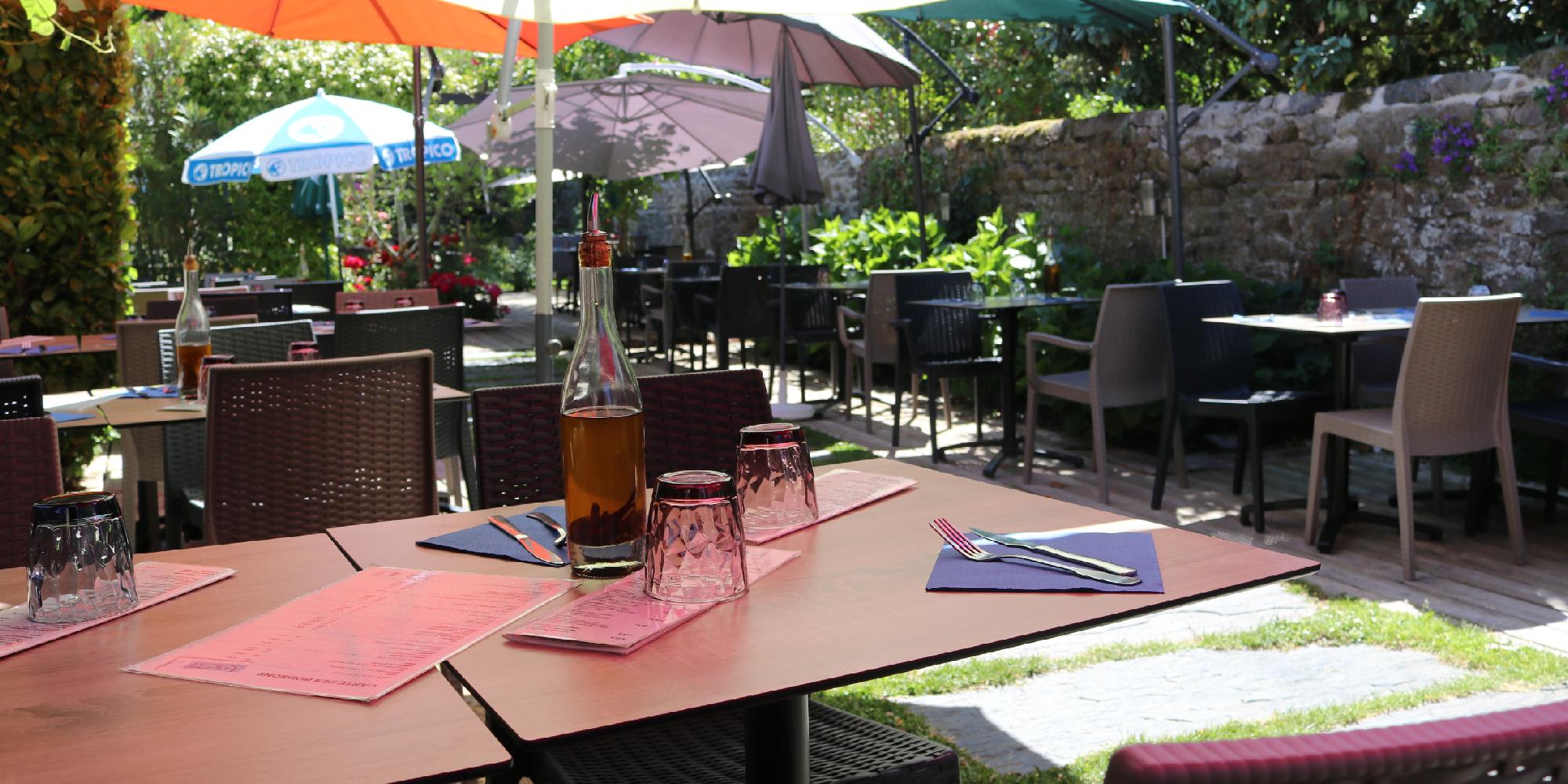 Terrasse de la pizzeria La Casa Cosi à Saint Malo